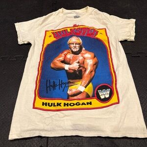 WWE Legends The Hulkster Hulk Hogan Double Sided T-Shirt Men’s Size Small